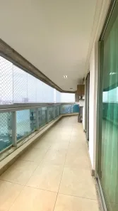 Apartamento com 3 Quartos para alugar, 218m² no Praia Campista, Macaé