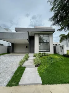 Casa de Condomínio com 3 Quartos à venda, 223m² no Jardim Itália, Cuiabá