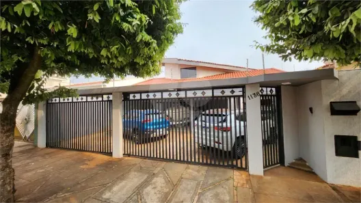 Casa com 3 Quartos à venda, 400m² no Vila Harmonia, Araraquara