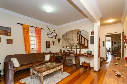 Sobrado com 4 Quartos à venda, 452m² no Vila Progredior, São Paulo