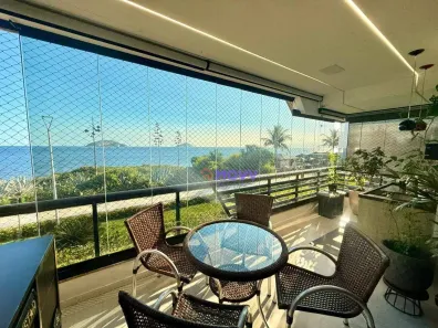 Apartamento com 4 Quartos para alugar, 151m² no Camboinhas, Niterói