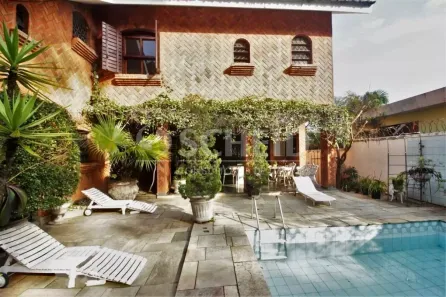 Casa com 6 Quartos para venda ou aluguel, 600m² no Morumbi, São Paulo