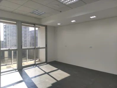 Sala Comercial para venda ou aluguel, 56m² no Vila São Francisco (Zona Sul), São Paulo