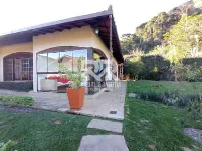 Casa com 4 Quartos à venda, 216m² no Barra do Imbuí, Teresópolis