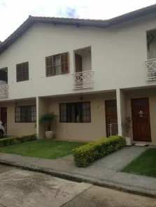 Casa de Condomínio com 3 Quartos à venda, 144m² no Conjunto Residencial Santa Terezinha, São Paulo