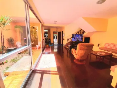 Sobrado com 4 Quartos à venda, 369m² no Saúde, São Paulo