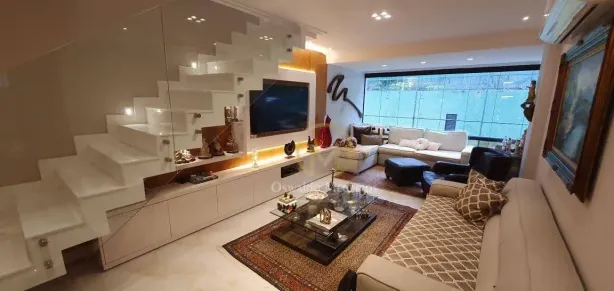 Cobertura com 3 Quartos à venda, 220m² no Centro, Petrópolis