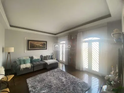 Casa com 3 Quartos à venda, 251m² no Jardim Carlos Lourenço, Campinas
