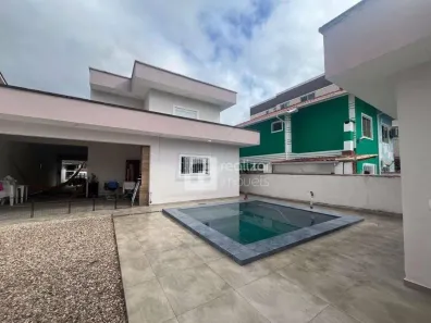 Casa com 3 Quartos à venda, 260m² no Pagani, Palhoça