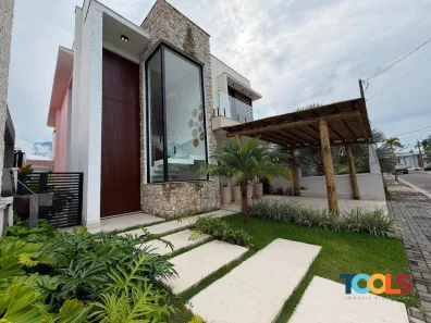 Casa de Condomínio com 4 Quartos à venda, 300m² no Massaguaçu, Caraguatatuba