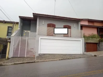 Casa com 3 Quartos à venda, 240m² no Vila Rosa, Itapetininga