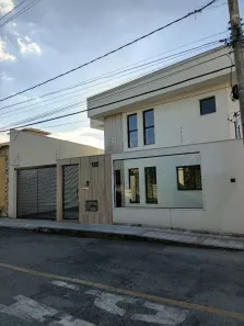 Casa com 3 Quartos à venda, 136m² no Planalto, Belo Horizonte