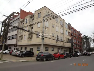 Apartamento com 2 Quartos à venda, 76m² no São Geraldo, Porto Alegre