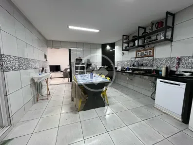 Casa com 3 Quartos à venda, 174m² no Jardim Luz, Aparecida de Goiânia