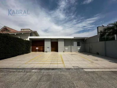 Casa com 5 Quartos para alugar, 270m² no Santa Mônica, Florianópolis