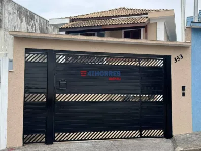 Casa com 3 Quartos à venda, 220m² no Vila Sônia, São Paulo