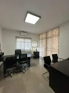 Casa com 3 Quartos para alugar, 180m² no Bom Jesus, Uberlândia