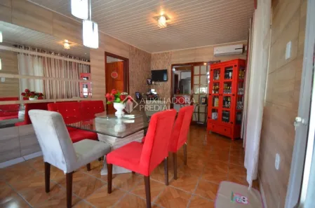 Casa com 3 Quartos à venda, 200m² no Cruzeiro, Gravataí