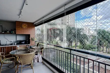 Apartamento com 3 Quartos à venda, 126m² no Vila Bertioga, São Paulo