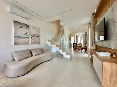 Casa de Condomínio com 3 Quartos à venda, 135m² no Capão da Canoa, Capão da Canoa