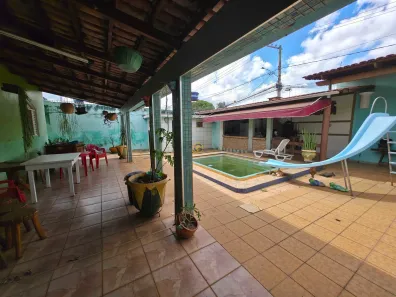 Casa com 3 Quartos à venda, 200m² no Parque Real de Goiânia, Aparecida de Goiânia