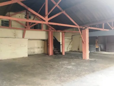 Galpão/Depósito/Armazém para alugar, 160m² no Cambuci, São Paulo