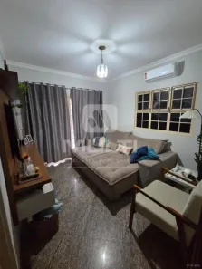 Casa com 4 Quartos à venda, 319m² no Umuarama, Uberlândia
