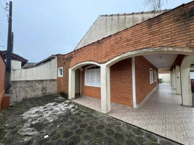 Casa com 3 Quartos à venda, 108m² no Balneário Tupy, Itanhaém