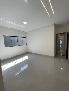 Casa com 3 Quartos à venda, 135m² no Jardim Presidente, Goiânia