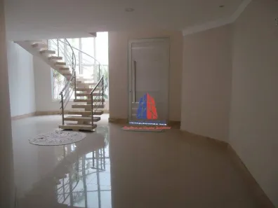 Casa de Condomínio com 3 Quartos à venda, 370m² no Loteamento Industrial Machadinho, Americana