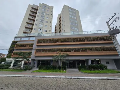 Apartamento com 2 Quartos para alugar, 56m² no São Judas, Itajaí