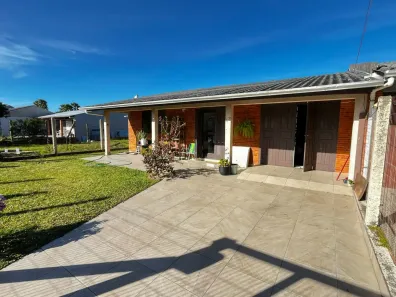Casa com 2 Quartos à venda, 130m² no Remanso, Xangri-Lá