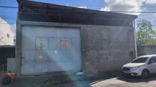 Galpão/Depósito/Armazém para venda ou aluguel, 285m² no Campo Grande, Rio de Janeiro