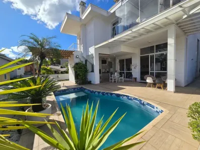 Casa de Condomínio com 4 Quartos para alugar, 400m² no Alphaville, Santana de Parnaíba