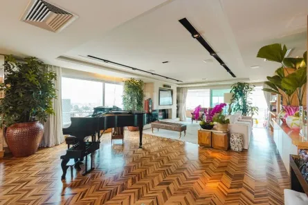 Apartamento com 3 Quartos à venda, 271m² no Três Figueiras, Porto Alegre