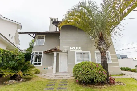 Casa de Condomínio com 3 Quartos à venda, 290m² no São Lourenço, Curitiba