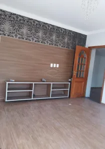 Casa com 2 Quartos para alugar, 45m² no Vila Santa Inês, Bauru