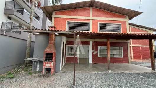 Galpão/Depósito/Armazém à venda, 404m² no Costa e Silva, Joinville
