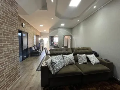Sobrado com 3 Quartos à venda, 200m² no Terceira Divisão de Interlagos, São Paulo