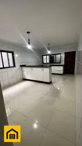 Sobrado com 3 Quartos à venda, 228m² no Vila Lutécia, Santo André