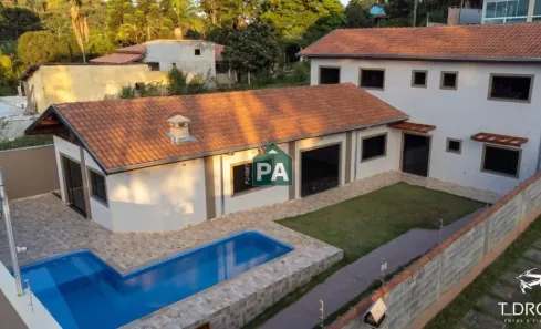 Fazenda/Sítio com 4 Quartos à venda, 325m² no Jardim das Hortênsias, Poços de Caldas