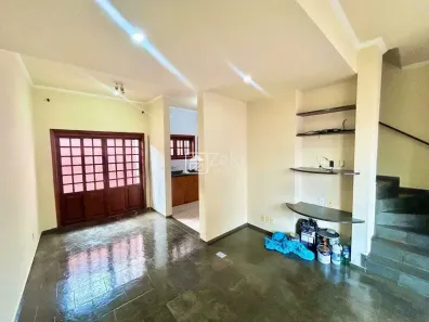Casa com 2 Quartos para alugar, 120m² no Parque das Universidades, Campinas