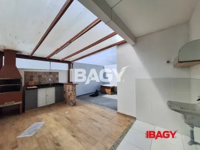 Casa com 2 Quartos para alugar, 76m² no Potecas, São José