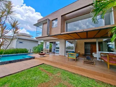 Casa de Condomínio com 3 Quartos à venda, 349m² no Golf Gardens, Carapicuíba