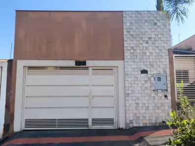 Casa com 3 Quartos à venda, 67m² no Jardim São Paulo, Londrina