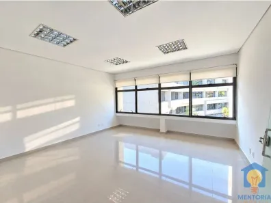 Sala Comercial para alugar, 41m² no Bosque do Vianna, Cotia