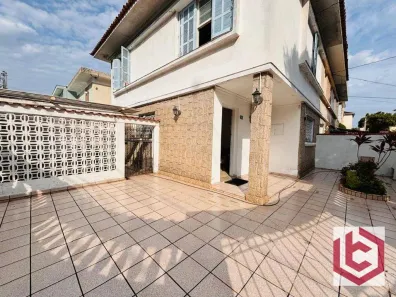 Sobrado com 3 Quartos à venda, 140m² no Marapé, Santos
