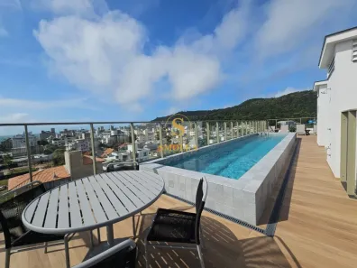 Apartamento com 2 Quartos à venda, 75m² no Jurerê, Florianópolis