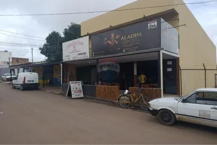 Prédio Comercial à venda, 300m² no Jardim Brasília, Águas Lindas de Goiás