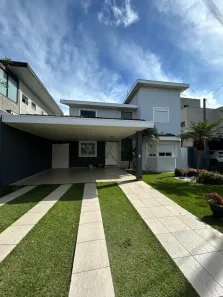 Casa de Condomínio com 3 Quartos para alugar, 210m² no Jardim Crystal Park, Jacareí